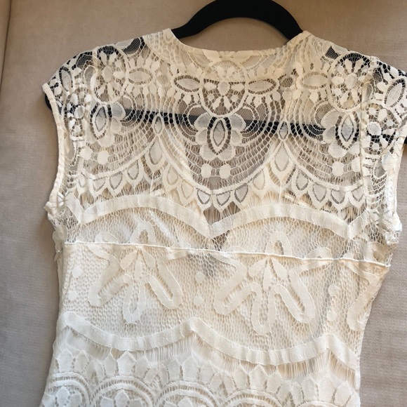 EXPRESS floral lace v neck maxi dress - Picture 3 of 8